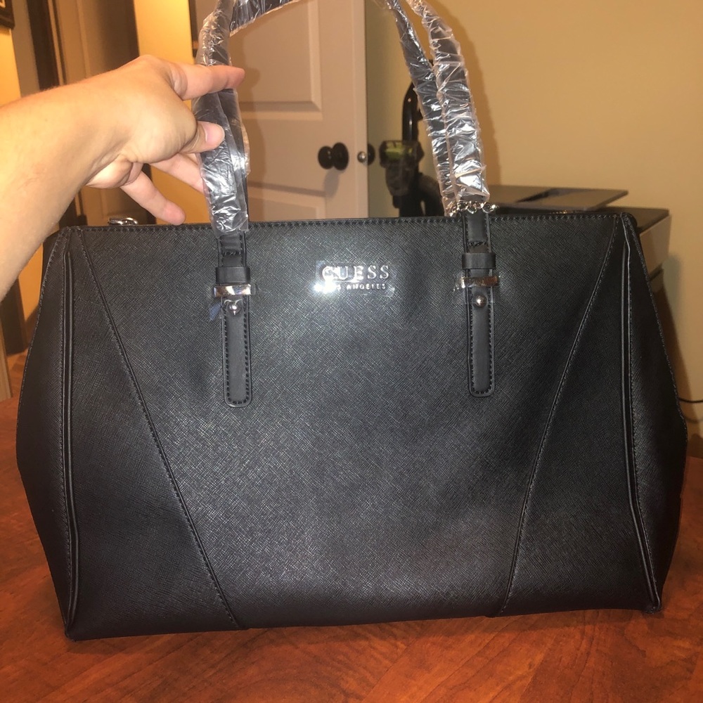 NWT Large Guess Tote